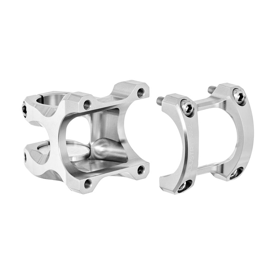 STEM, DIAMETER: 31.8MM, LENGTH: 50MM, STEERER: 1-1/8'', 5°, SILVER