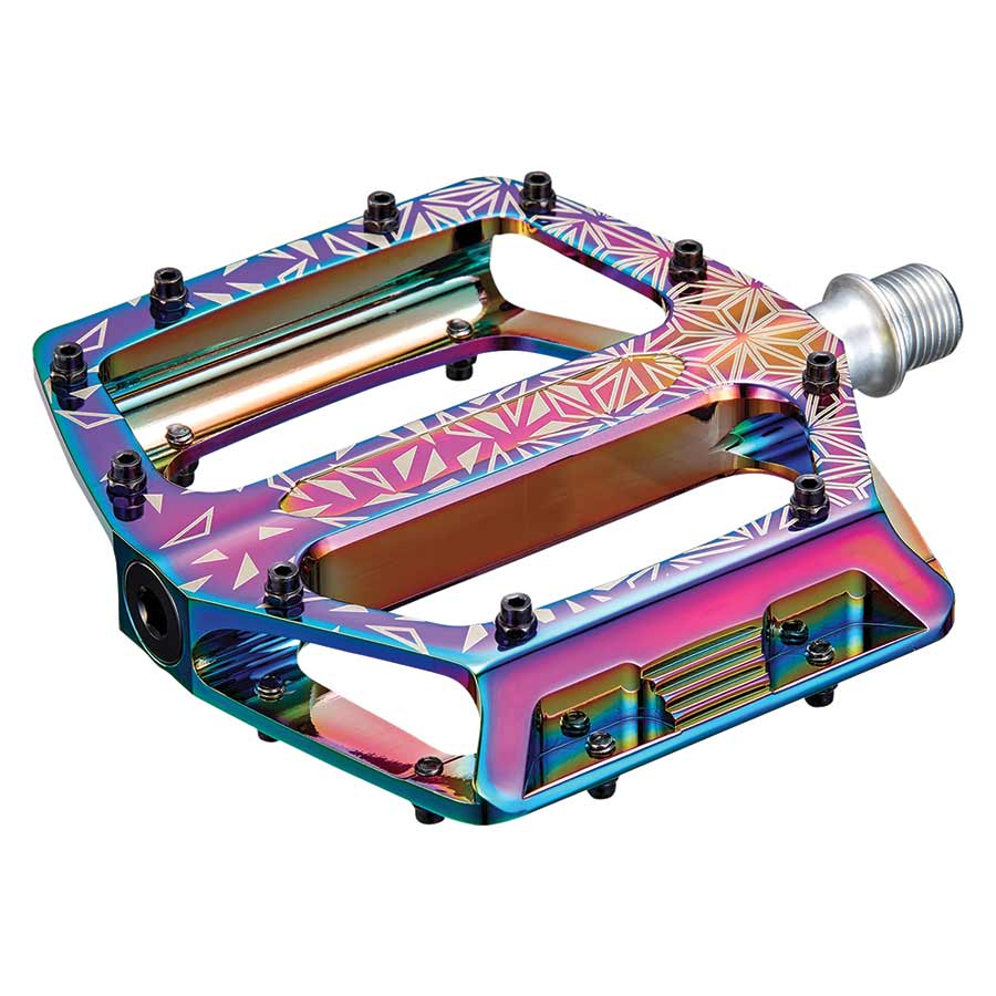PLATFORM PEDALS, BODY: ALUMINUM, SPINDLE: CR-MO, 9/16'', MULTICOLOR, PAIR