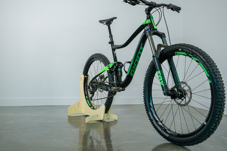 SKI PARKING VÉLO PARKING