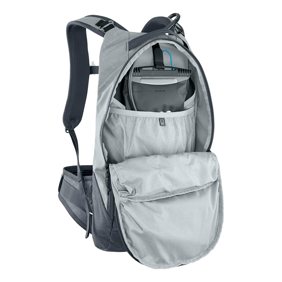 PROTECTOR BACKPACK, 10L, STONE/CARBON GREY, SM