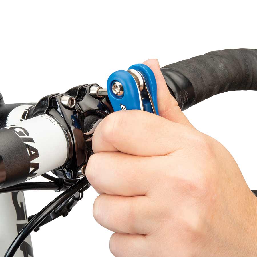 MULTI-TOOLS, NUMBER OF TOOLS: 7