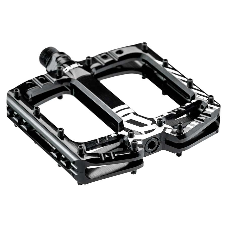 PLATFORM PEDALS, BODY: ALUMINUM, SPINDLE: CR-MO, 9/16'', BLACK, PAIR