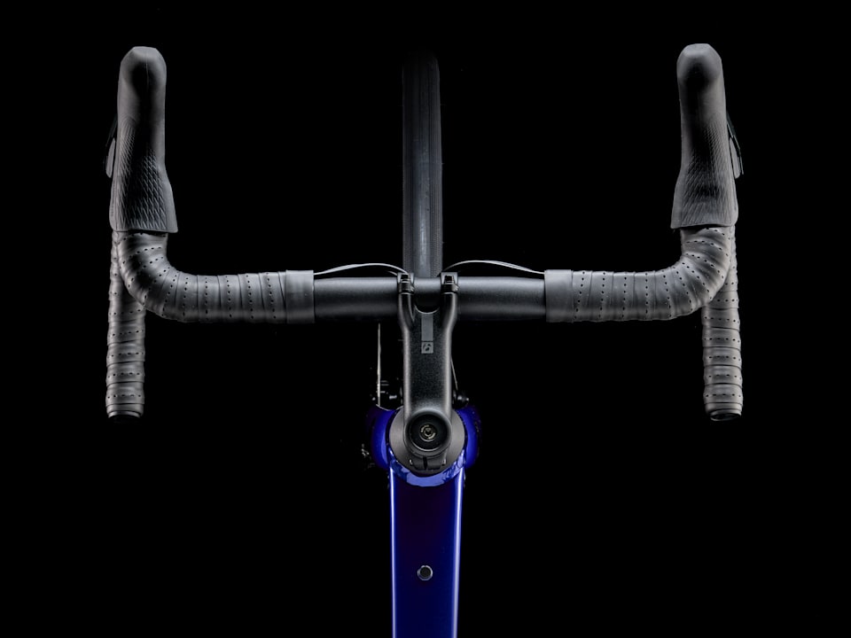 TREK DOMANE AL 4 2025