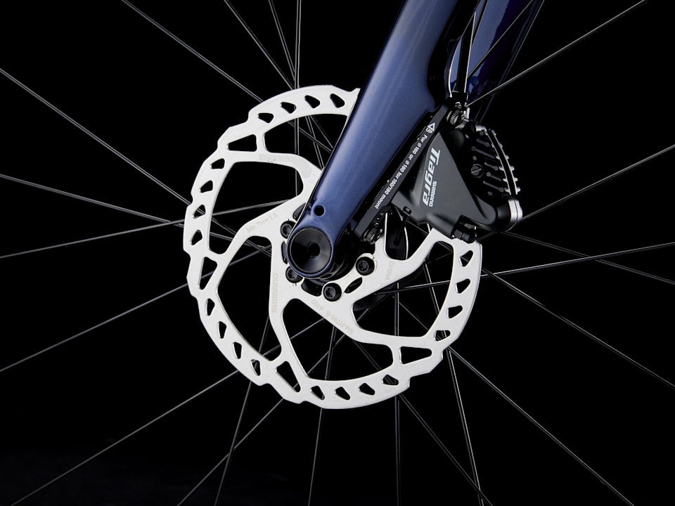 TREK DOMANE AL 4 2025