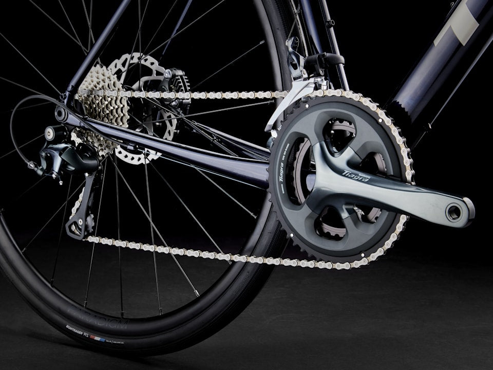 TREK DOMANE AL 4 2025